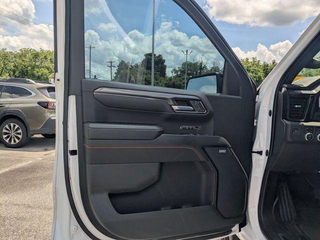 2023 GMC Sierra 1500 4WD Crew Cab Short Box AT4