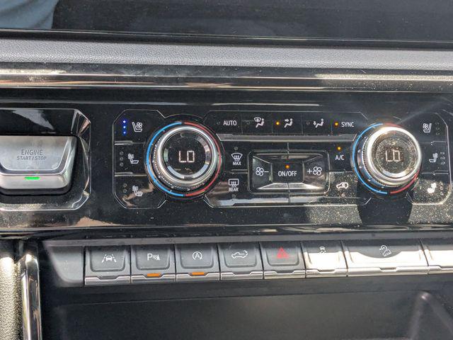 2023 GMC Sierra 1500 4WD Crew Cab Short Box AT4