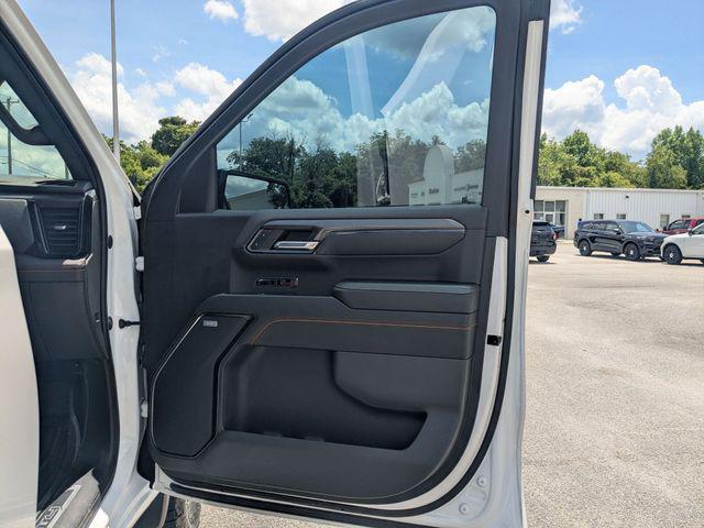 2023 GMC Sierra 1500 4WD Crew Cab Short Box AT4