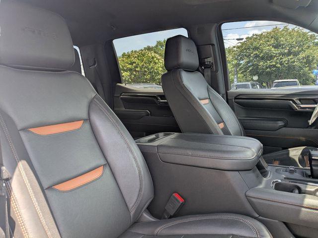 2023 GMC Sierra 1500 4WD Crew Cab Short Box AT4