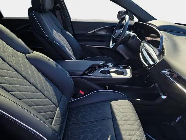 2026 Cadillac iQ V-Series Premium AWD