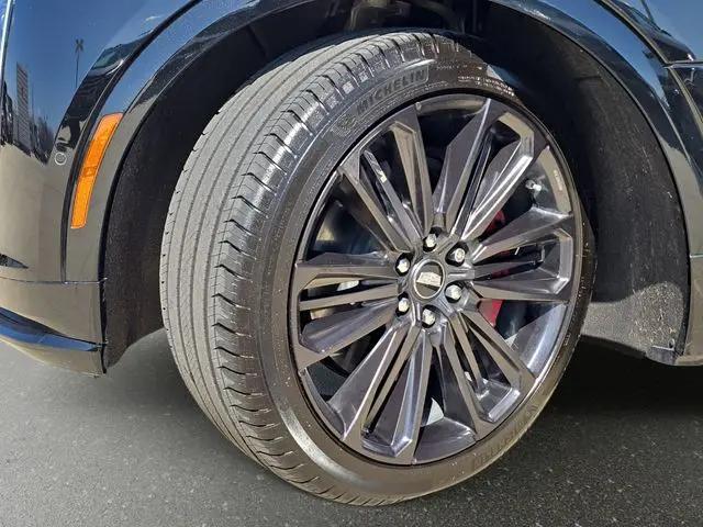 2026 Cadillac iQ V-Series Premium AWD