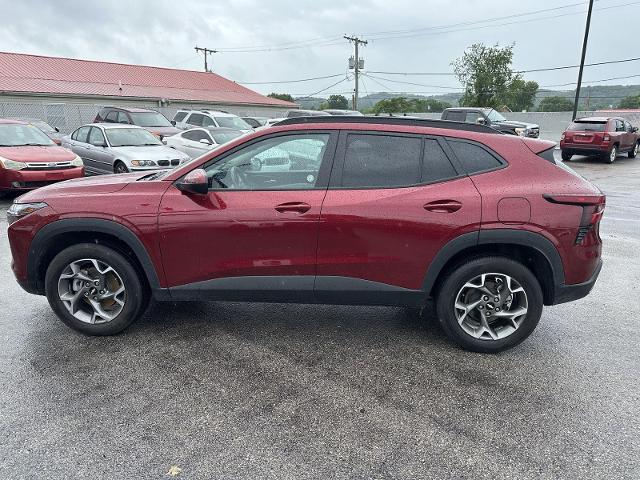 2025 Chevrolet Trax FWD LT