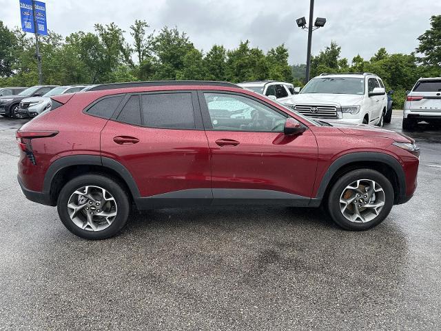2025 Chevrolet Trax FWD LT