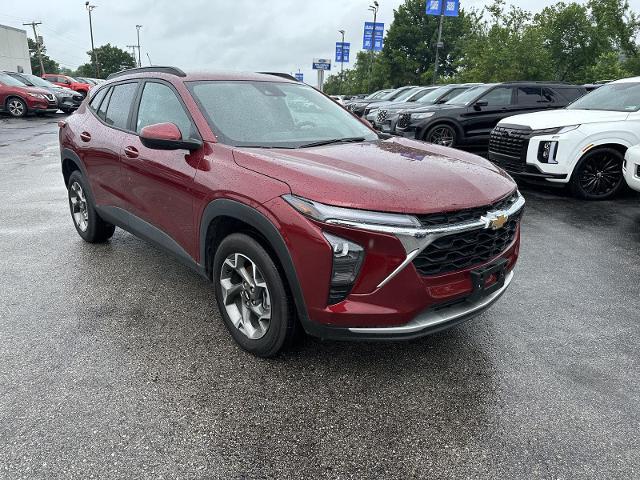 2025 Chevrolet Trax FWD LT
