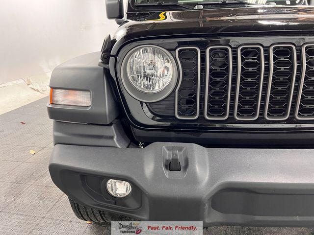 2025 Jeep Wrangler 4-Door Summit 4x4