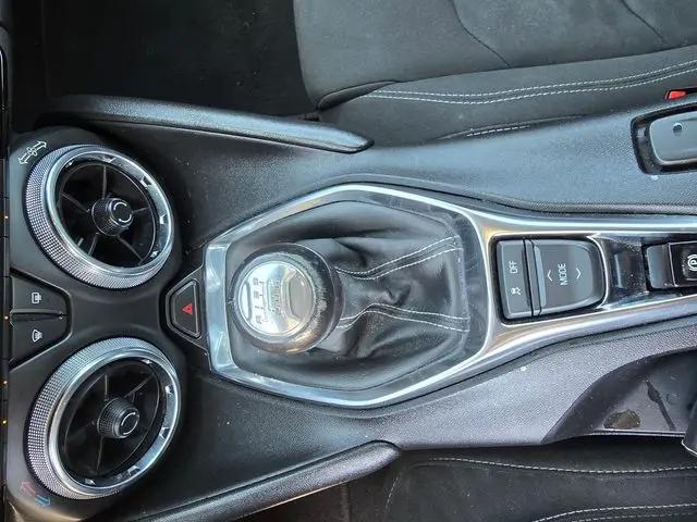 2019 Chevrolet Camaro 1LS