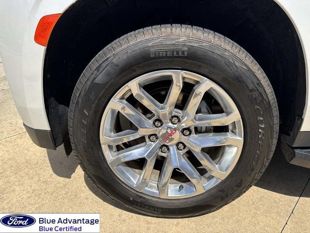2022 GMC Yukon XL 4WD SLT