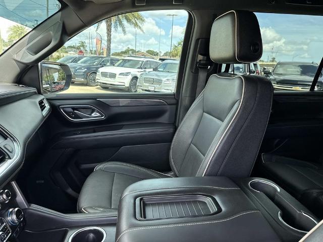 2022 GMC Yukon XL 4WD SLT