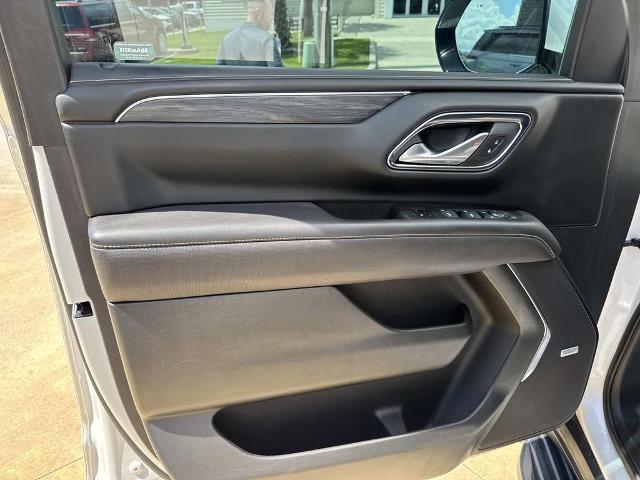 2022 GMC Yukon XL 4WD SLT