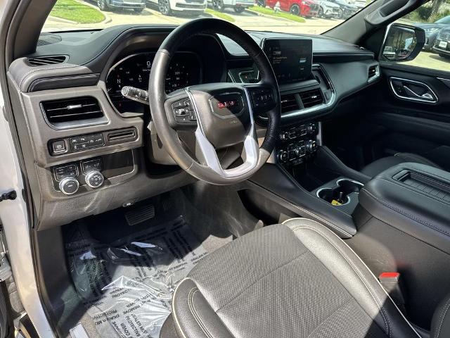 2022 GMC Yukon XL 4WD SLT