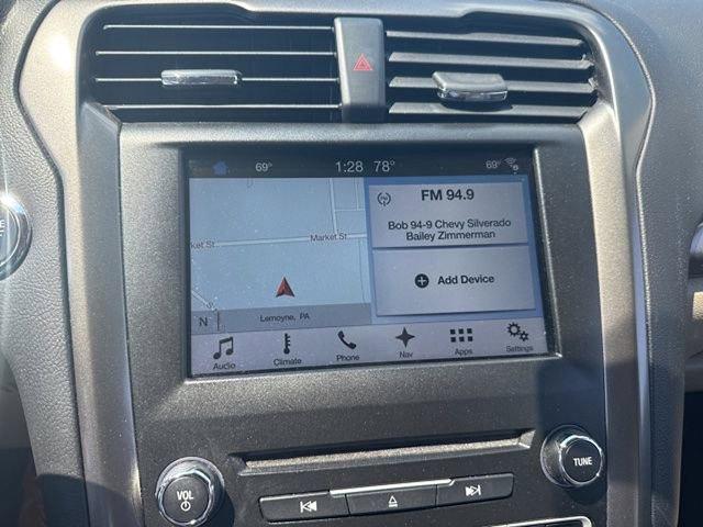 2017 Ford Fusion SE