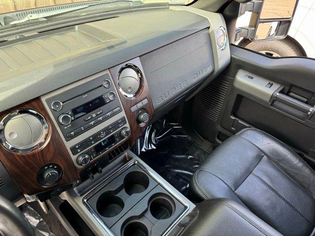 2011 Ford F-350 Lariat Super Duty