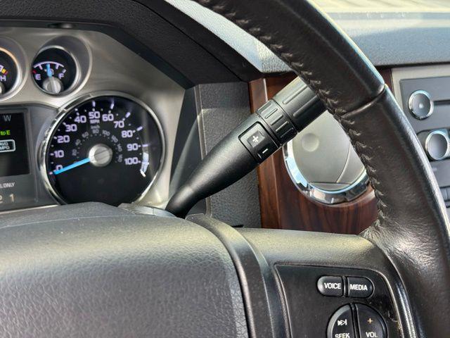 2011 Ford F-350 Lariat Super Duty
