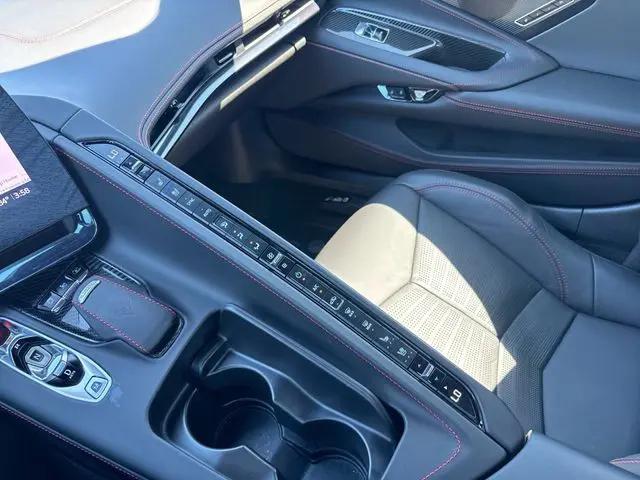 2023 Chevrolet Corvette Stingray RWD Convertible 3LT