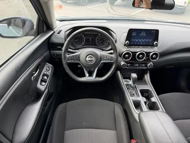 2024 Nissan Sentra SV Xtronic CVT