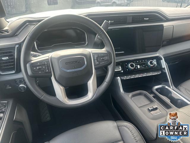 2025 GMC Sierra 2500HD 4WD Crew Cab Standard Bed Denali