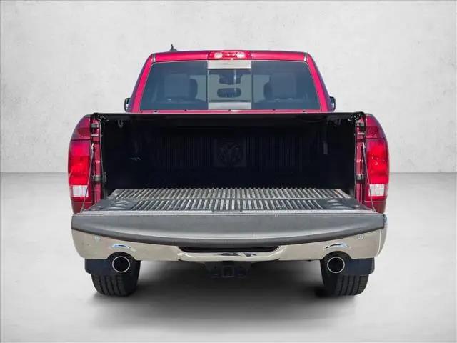 2019 Ram 1500 Classic Lone Star Crew Cab 4x2 5'7" Box