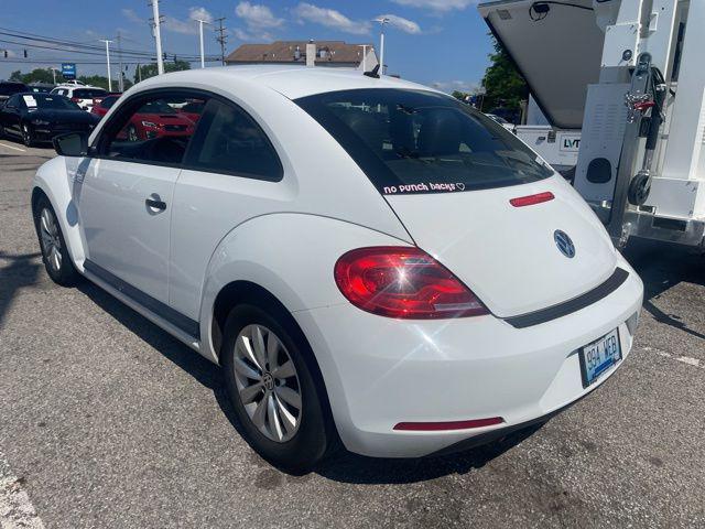 2015 Volkswagen Beetle 1.8T Fleet Edition