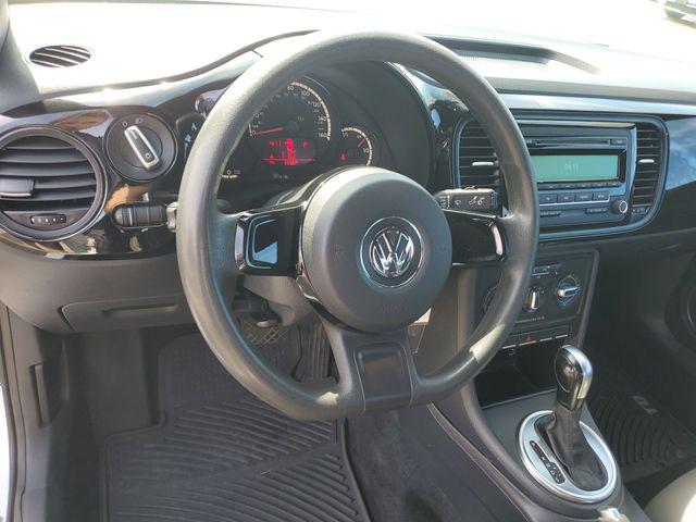 2015 Volkswagen Beetle 1.8T Fleet Edition