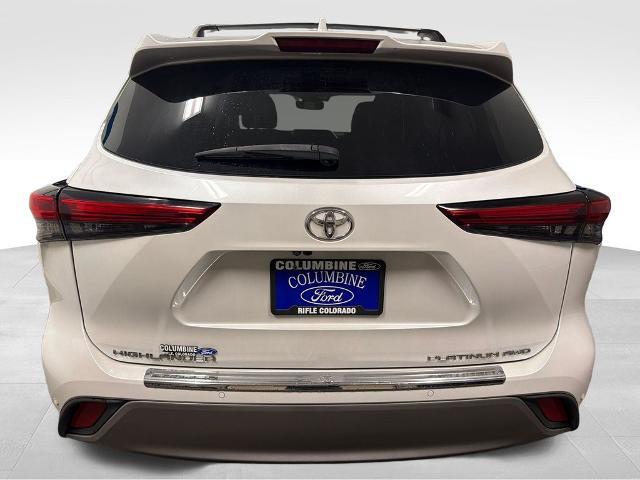 2023 Toyota Highlander Platinum