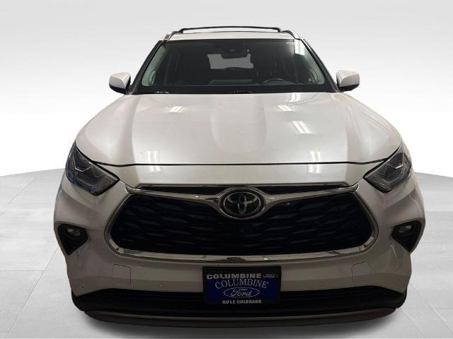 2023 Toyota Highlander Platinum