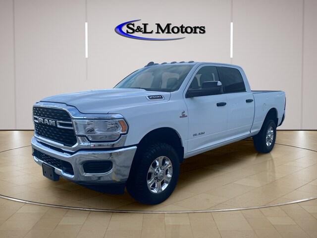 2022 Ram 2500 Big Horn Crew Cab 4x4 6'4" Box