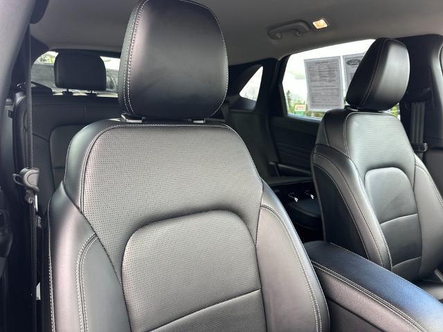 2025 Ford Escape Platinum