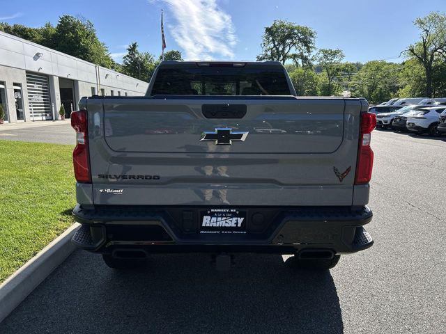 2024 Chevrolet Silverado 1500 4WD Crew Cab Short Bed LT Trail Boss