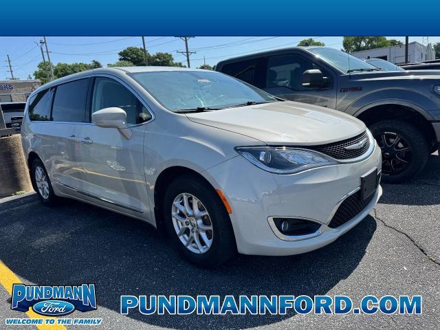 2020 Chrysler Pacifica Touring for sale in Saint Charles, MO