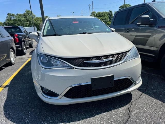2020 Chrysler Pacifica Touring