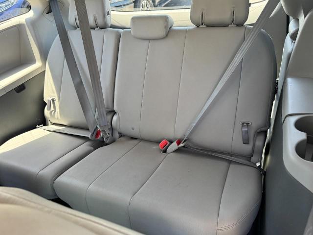 2017 Toyota Sienna XLE 8 Passenger