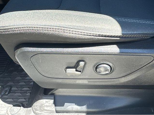 2022 Ram 1500 Big Horn Quad Cab 4x2 6'4" Box