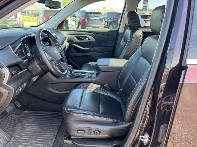 2021 Chevrolet Traverse AWD LT Leather