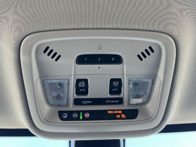 2021 Chevrolet Traverse AWD LT Leather