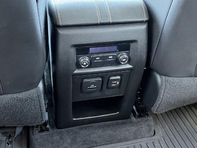 2021 Chevrolet Traverse AWD LT Leather