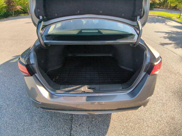 2022 Nissan Sentra SR Xtronic CVT