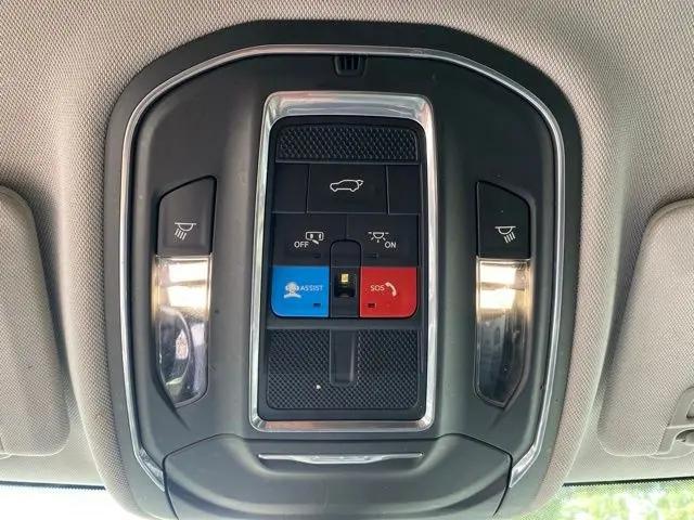 2023 Jeep Grand Cherokee Limited 4x2
