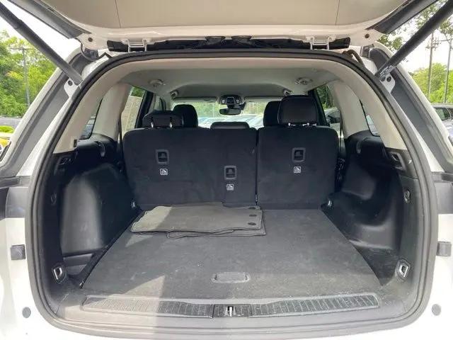 2023 Jeep Grand Cherokee Limited 4x2