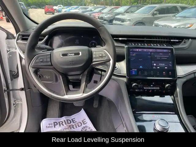 2023 Jeep Grand Cherokee Limited 4x2