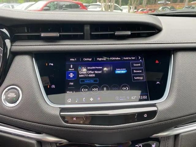 2025 Cadillac XT6 FWD Luxury
