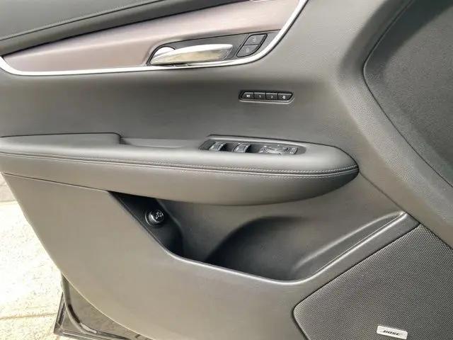 2025 Cadillac XT6 FWD Luxury