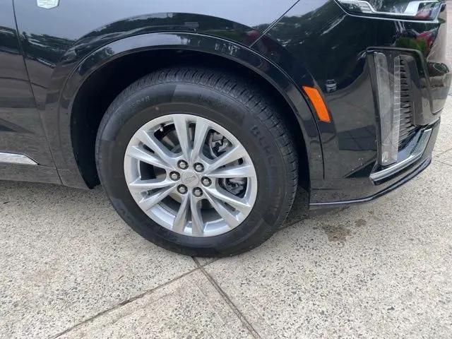 2025 Cadillac XT6 FWD Luxury
