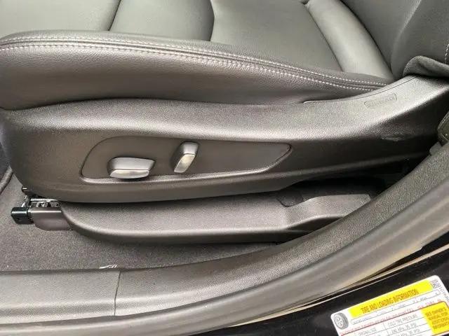 2025 Cadillac XT6 FWD Luxury