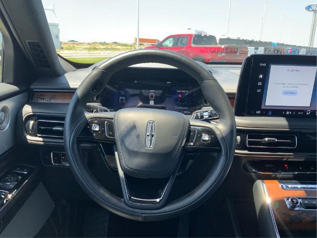 2025 Lincoln Aviator Black Label