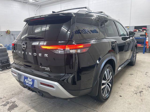 2022 Nissan Pathfinder Platinum 4WD