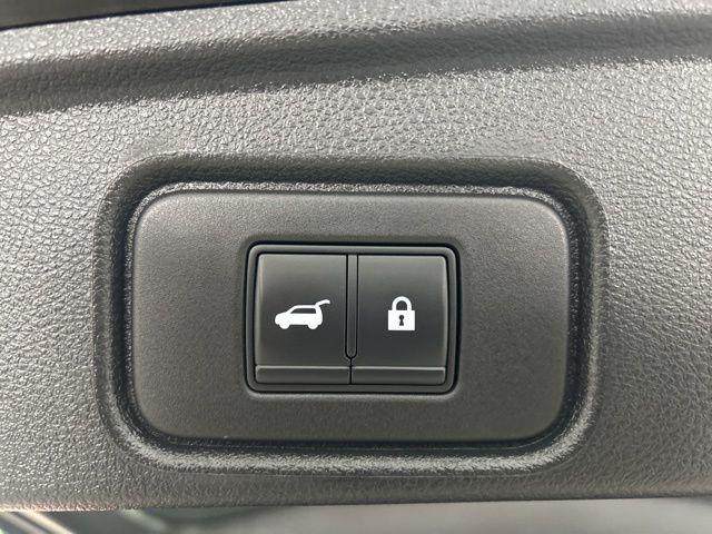 2022 Nissan Pathfinder Platinum 4WD