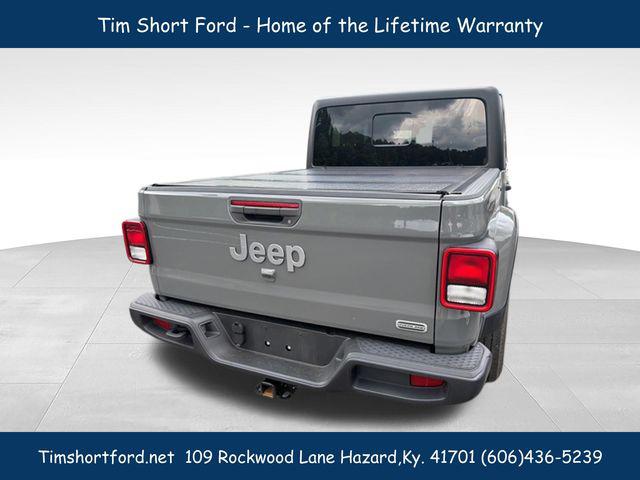 2022 Jeep Gladiator Overland
