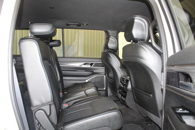 2023 Jeep Wagoneer Series III 4x4
