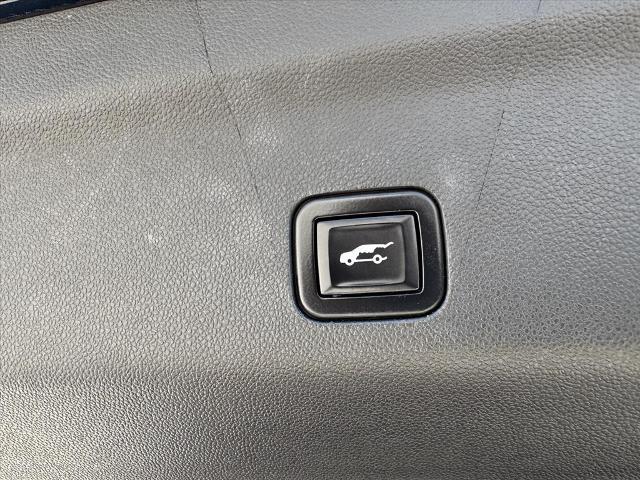 2022 GMC Yukon 4WD AT4